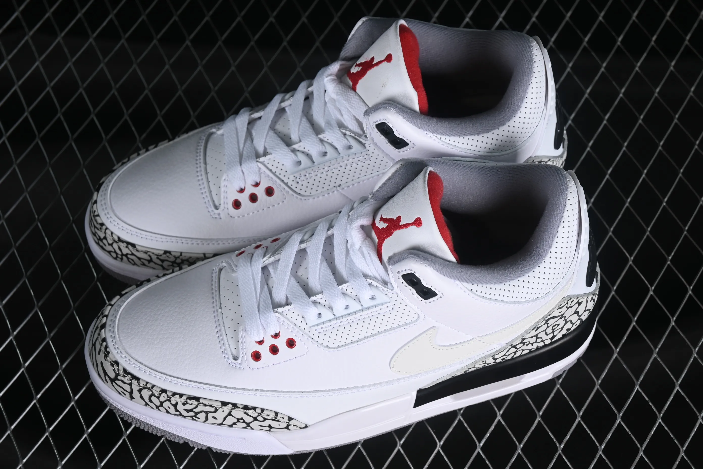 All categories Air Jordan Jordan series basketball shoes Air Jordan 3 Air Jordan 3 "Tinker Hatfield" AJ3 Joe 3 manuscript white cement hook AV6683-160